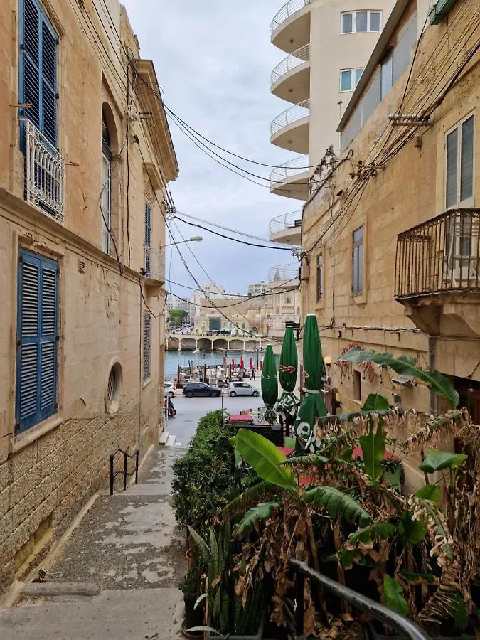 The Caves Apartments San Ġiljan