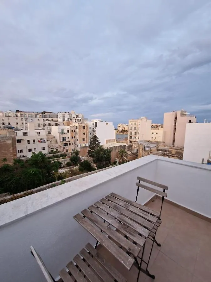 The Caves Apartments San Ġiljan